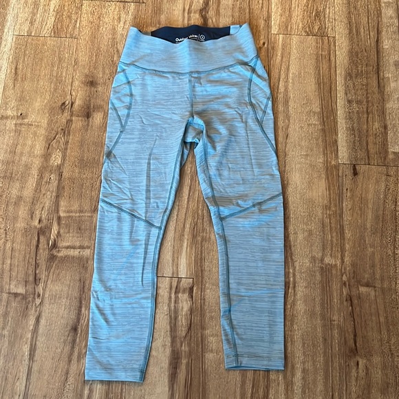 Pants - Outdoor Voices, capri leggings.